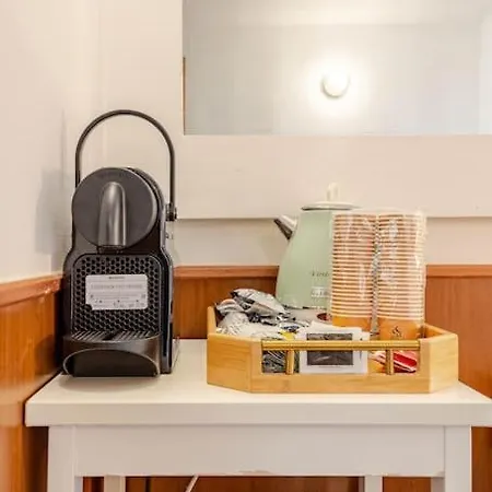 アパート Tiny Steps To Piazza Di Spagna ローマ