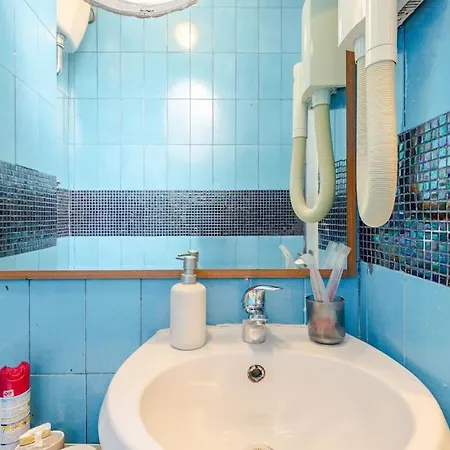 Tiny Steps To Piazza Di Spagna Apartment