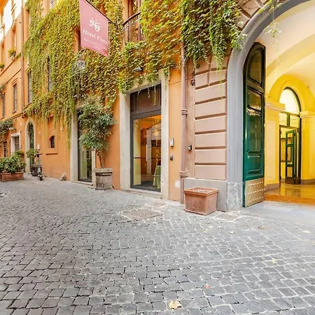 Tiny Steps To Piazza Di Spagna Apartment