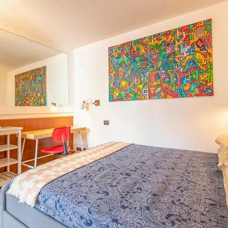 Апартаменты Tiny Steps To Piazza Di Spagna Рим