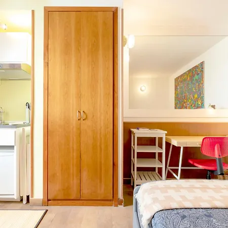 Tiny Steps To Piazza Di Spagna Апартаменты