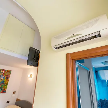 Tiny Steps To Piazza Di Spagna Апартаменты