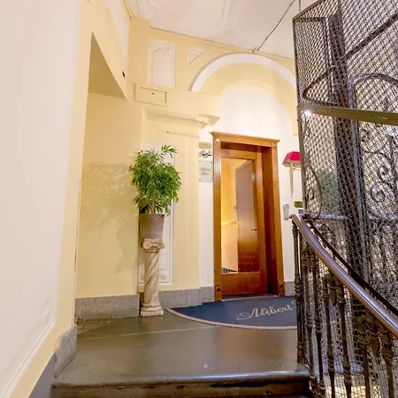Tiny Steps To Piazza Di Spagna Apartamento Roma