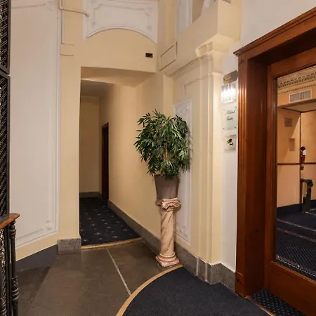 Apartamento Tiny Steps To Piazza Di Spagna