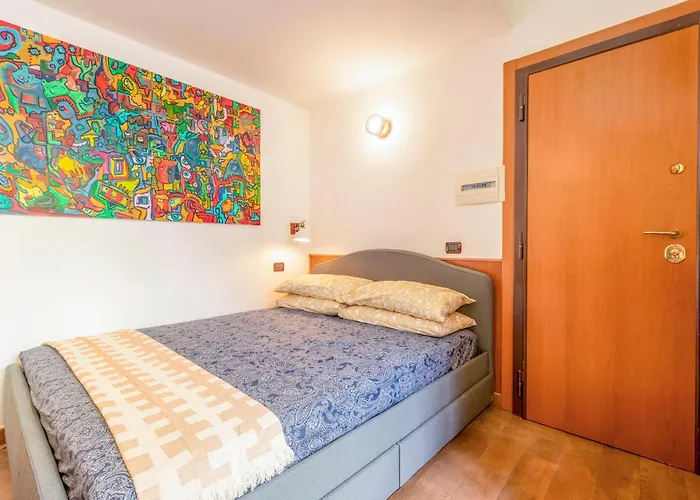 Апартаменты Tiny Steps To Piazza Di Spagna