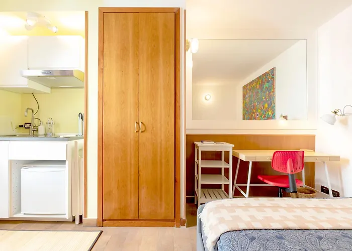 Tiny Steps To Piazza Di Spagna Апартаменты