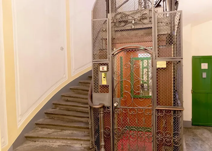 Апартаменты Tiny Steps To Piazza Di Spagna