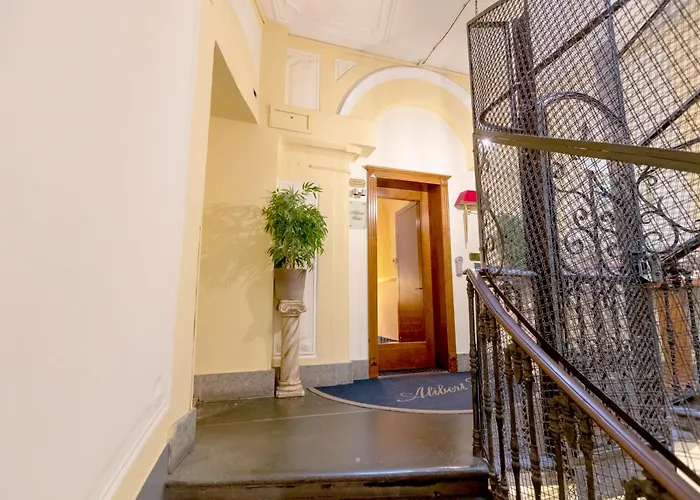 Tiny Steps To Piazza Di Spagna Апартаменты Рим